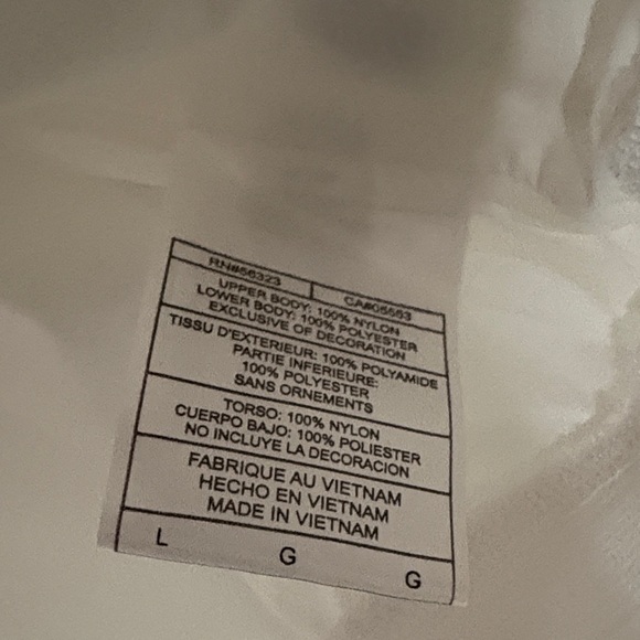 Nike Red and White USA Jacket 2008 Olympics - Picture 6 of 13